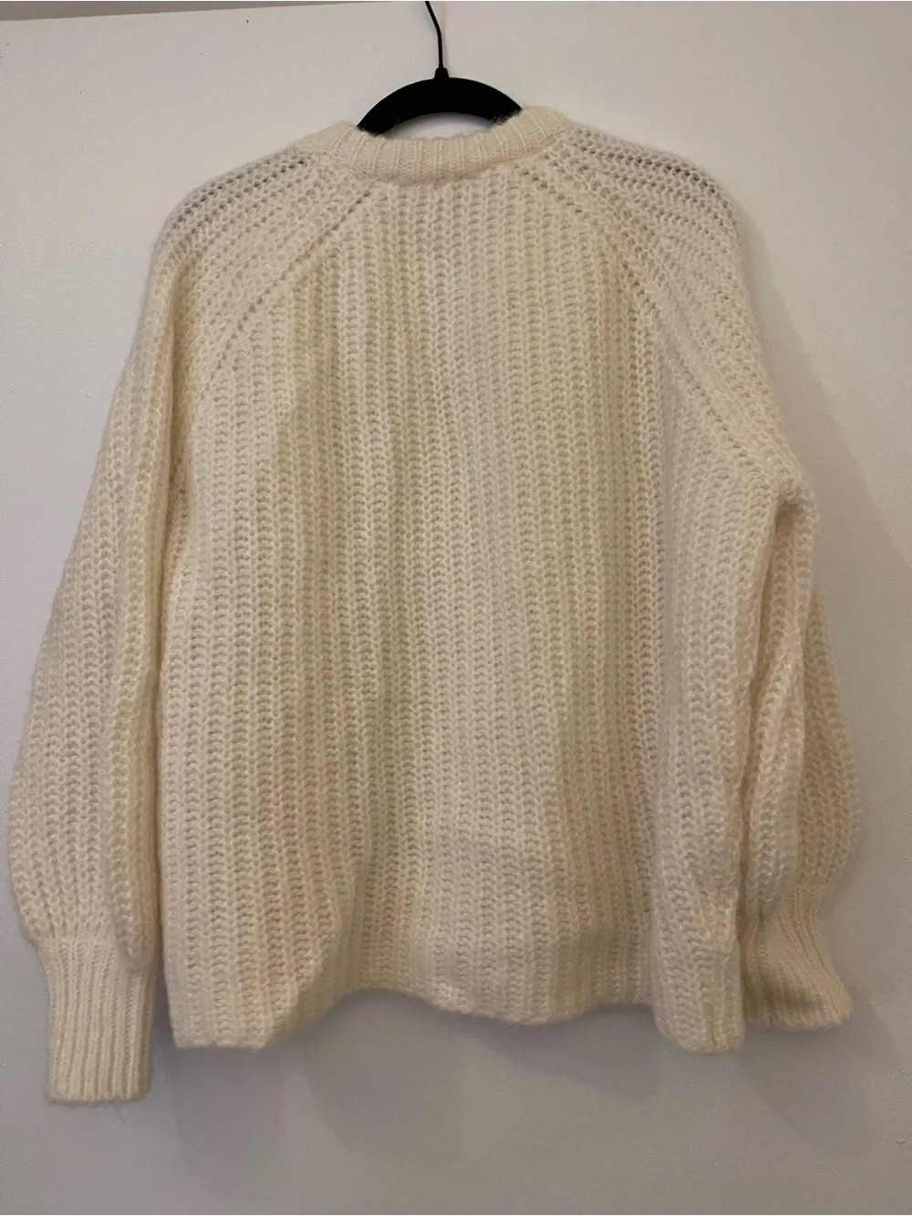 Sezane Emile Cardigan in Ecru - Medium - Picture 3 of 3